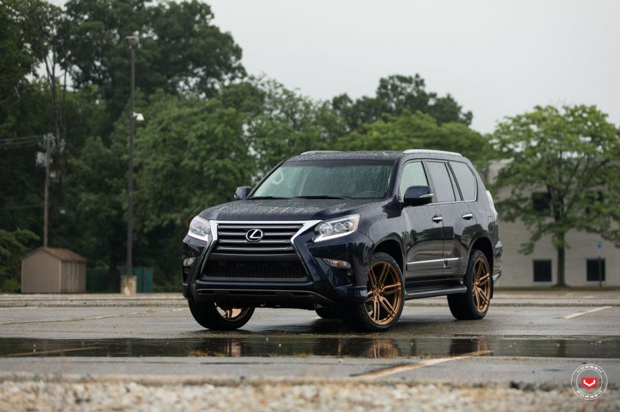 Lexus GX460 on Vossen Wheels (HC-1.6) 2017 года  (фото 2 из 34)